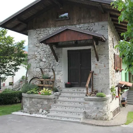 Apartma Skednj