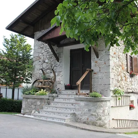 Apartma Skednj